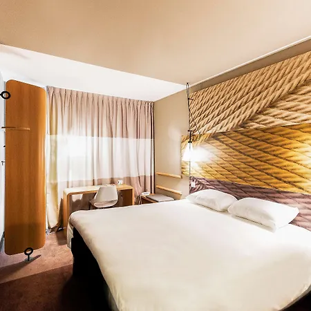 Ibis Poznan Polnoc Hotel Suchy Las Exterior photo