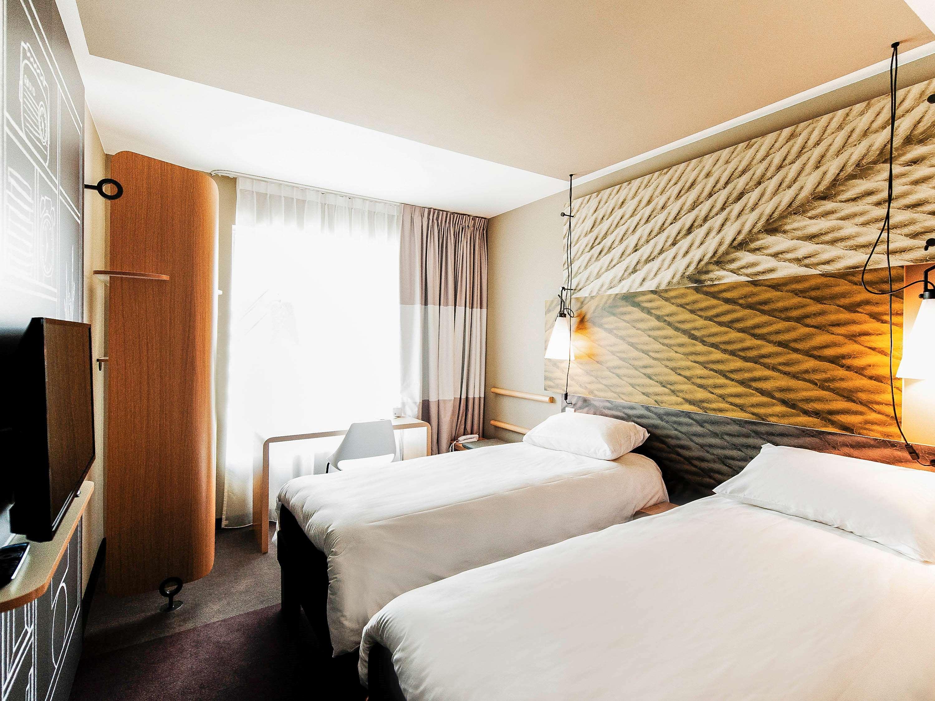 Ibis Poznan Polnoc Hotel 2*