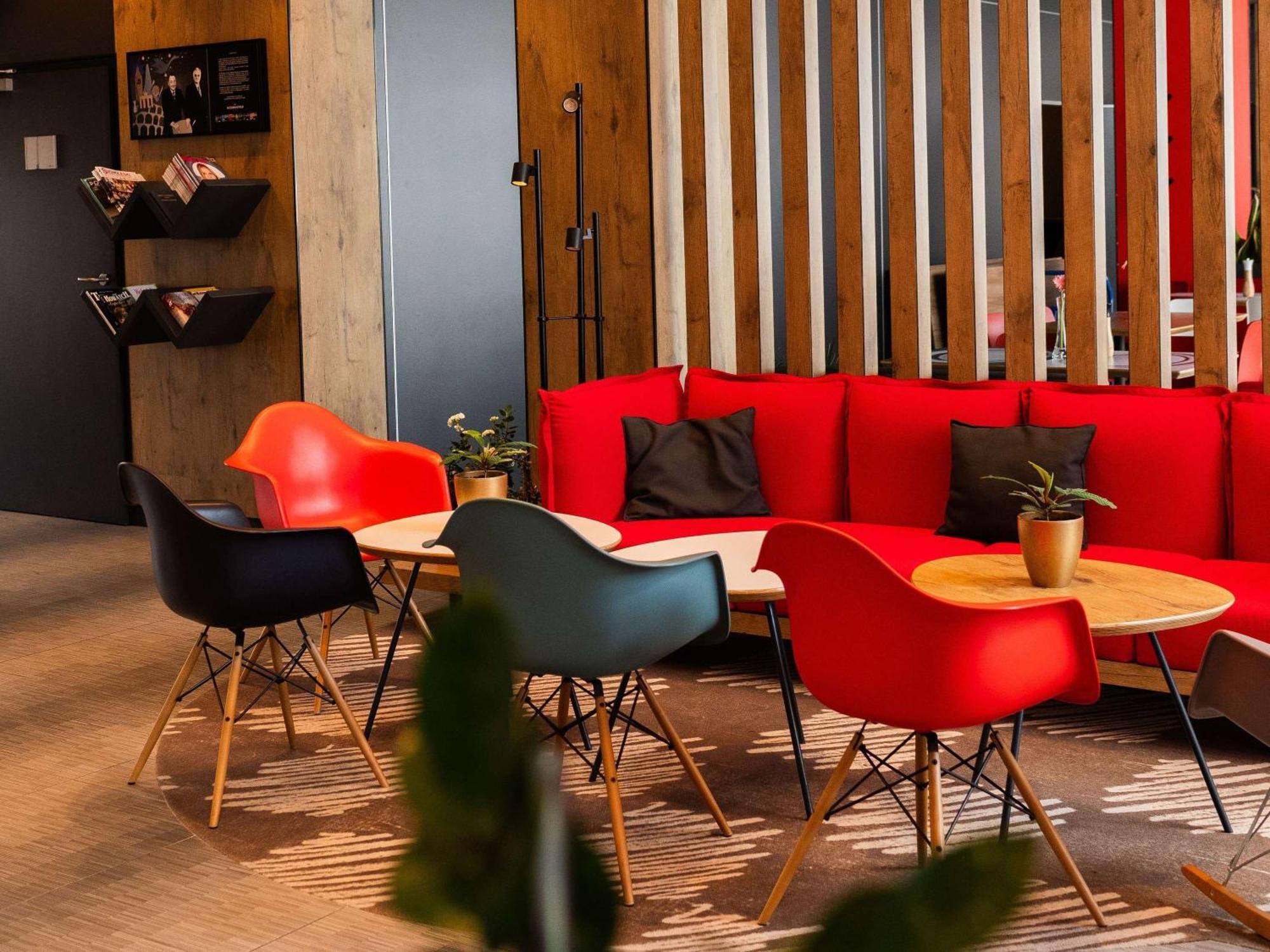 Ibis Poznan Polnoc Hotel 2*
