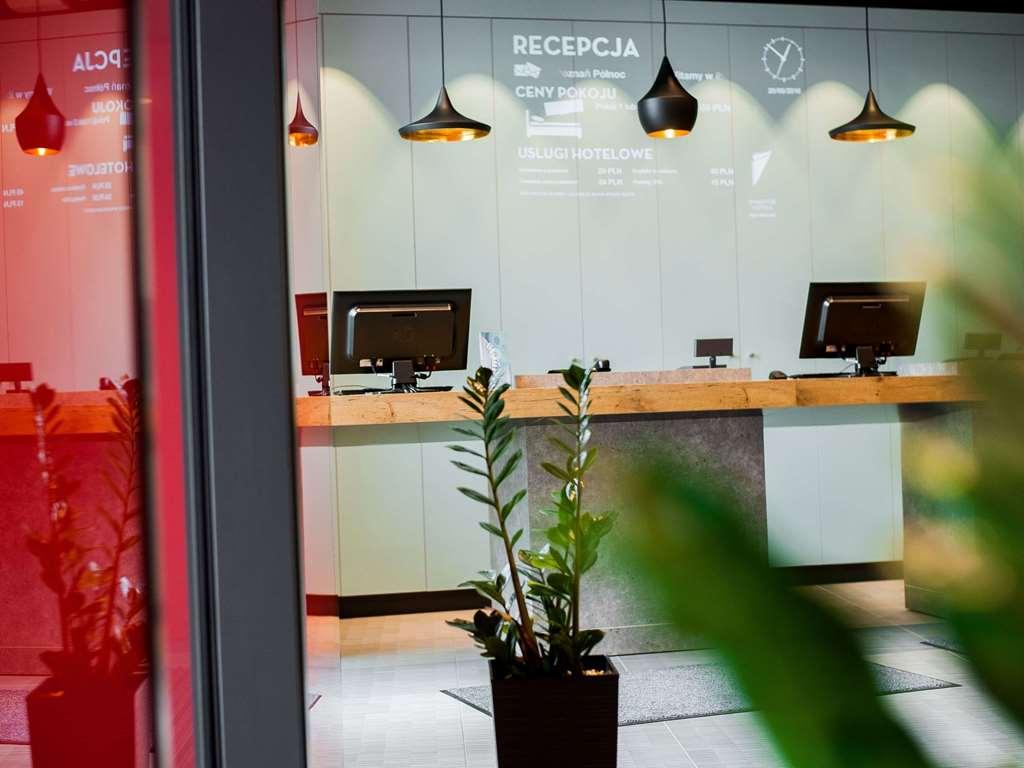 Ibis Poznan Polnoc Сухи-Лас